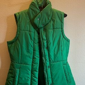 New York & Company Emerald Puffer Vest